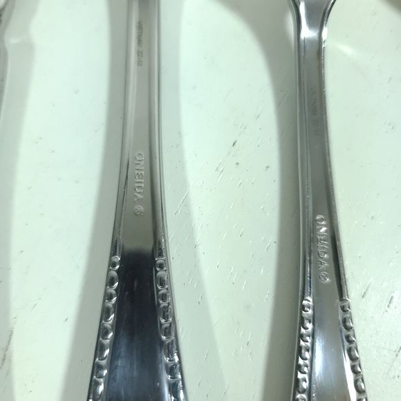 Oneida Pebblebrook Silverware Single Set Of Five Pices - Picture 7 of 8